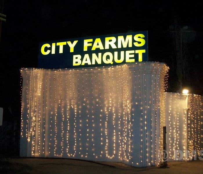 CITY FARMS